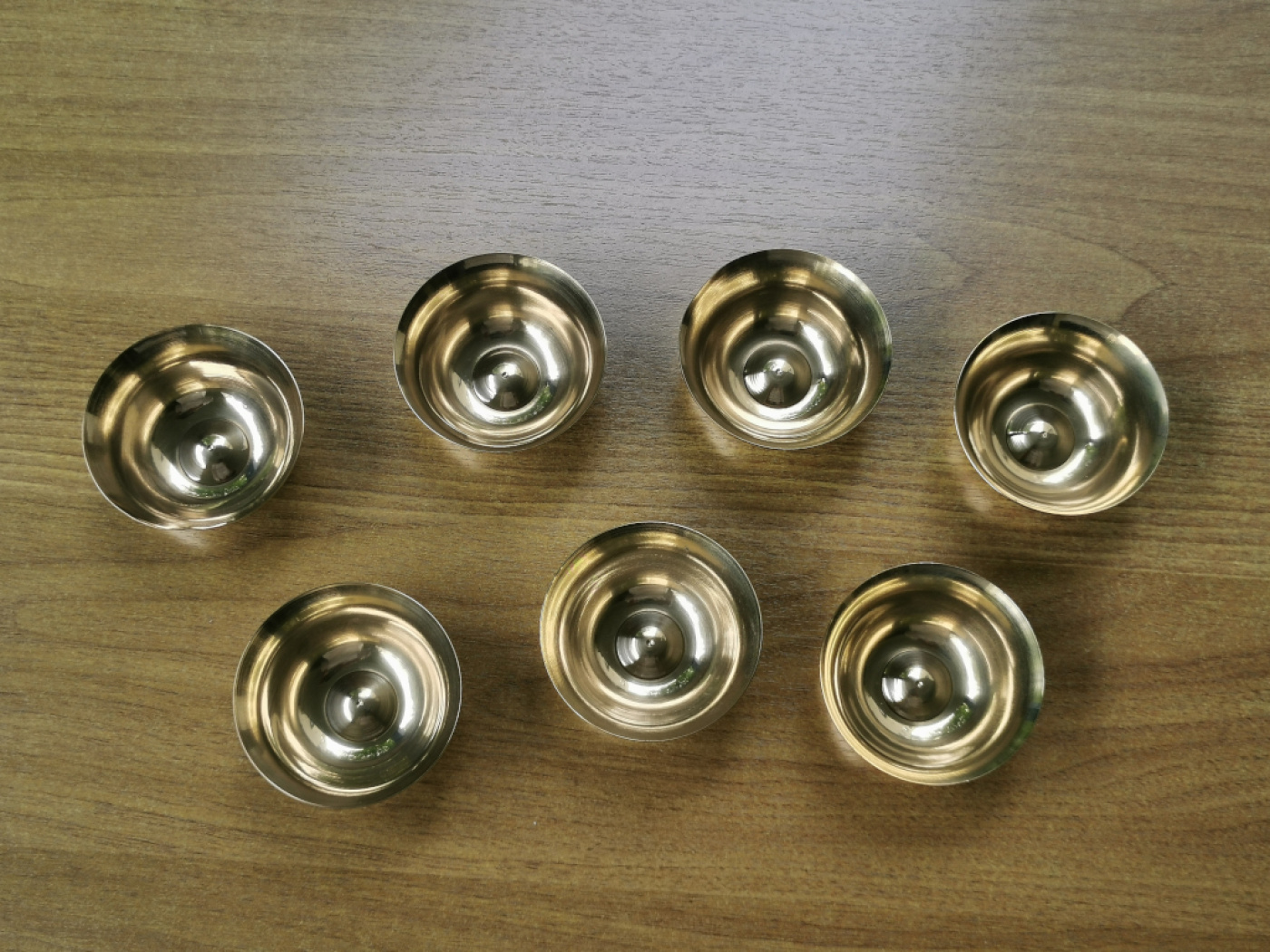 Opferschalen Set mit Gravur | 7 Altarschälchen | Wahl aus 2 verschiedenen Größen